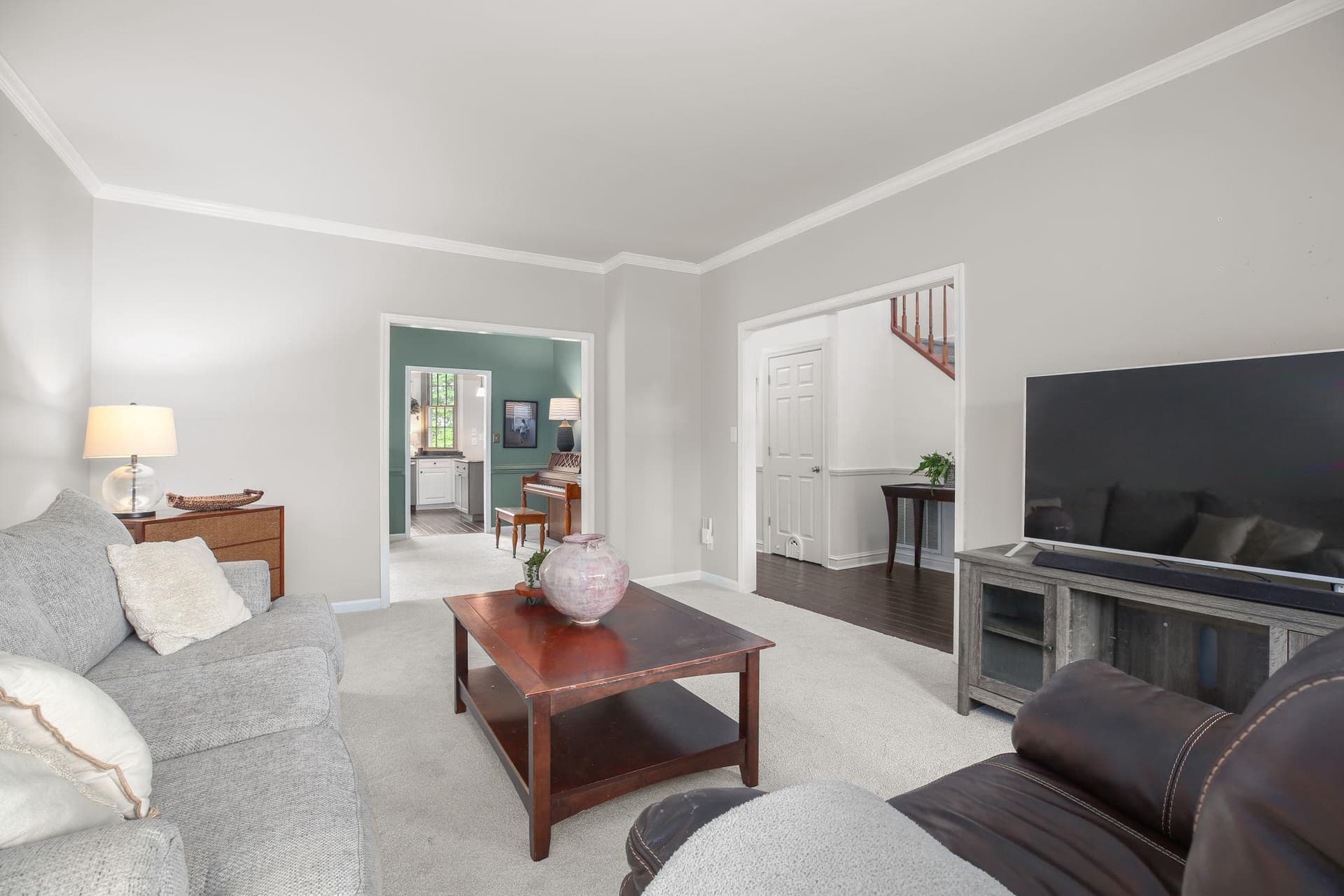 615 Falmouth Drive photo 8