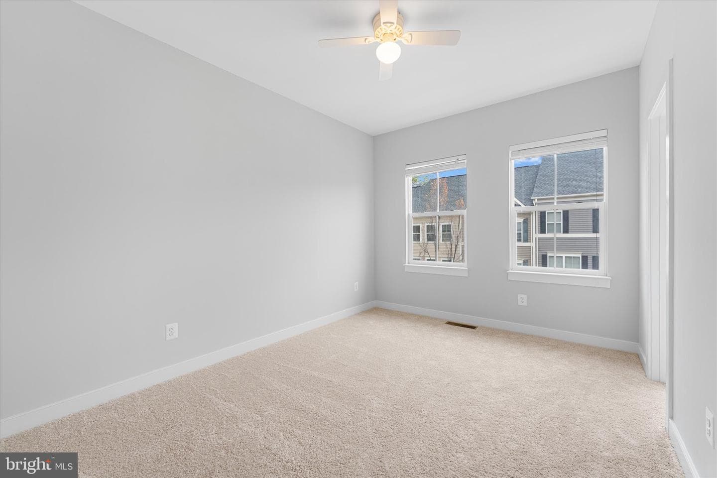 103 Saginaw Drive #302 photo 34