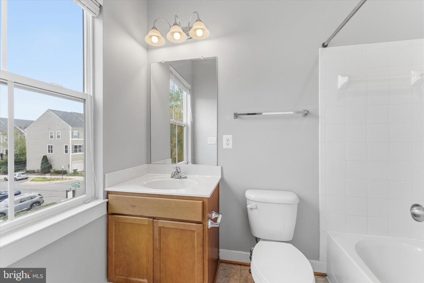 103 Saginaw Drive #302 photo 36