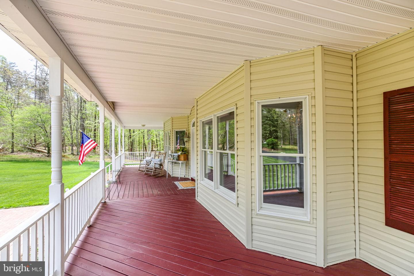 839 Queen Anne Drive photo 11