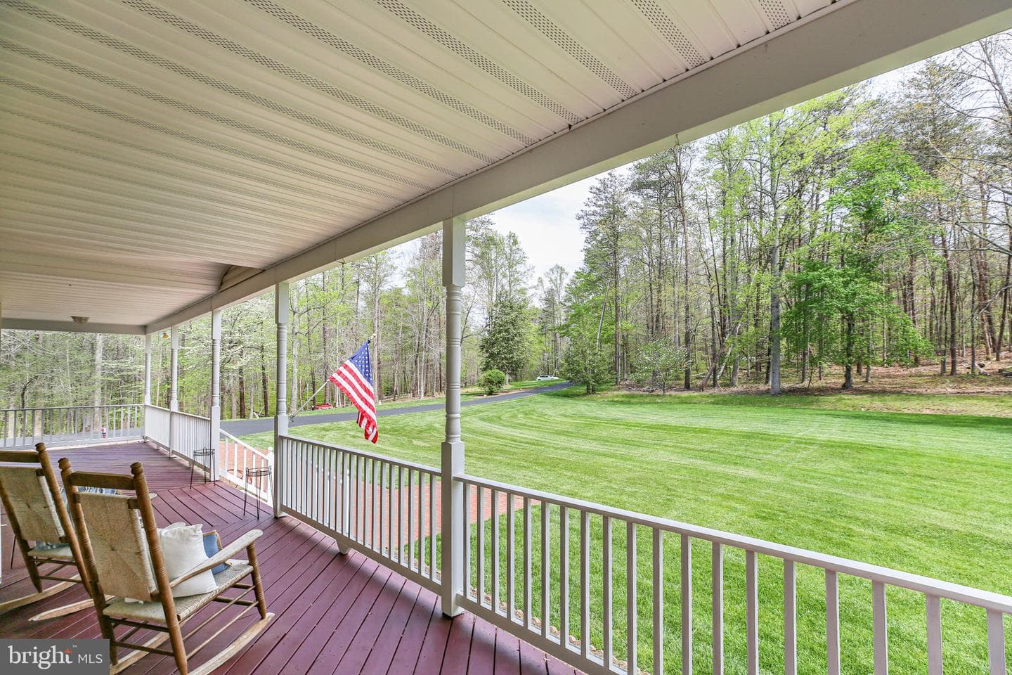 839 Queen Anne Drive photo 13