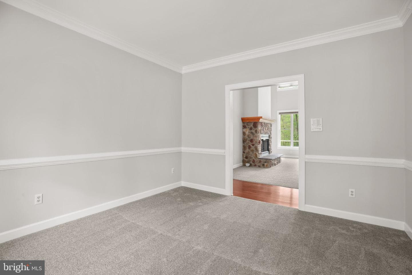 839 Queen Anne Drive photo 19