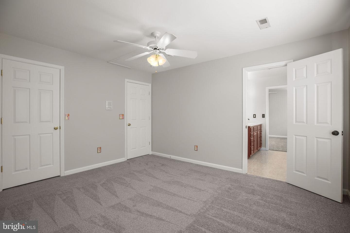 839 Queen Anne Drive photo 51