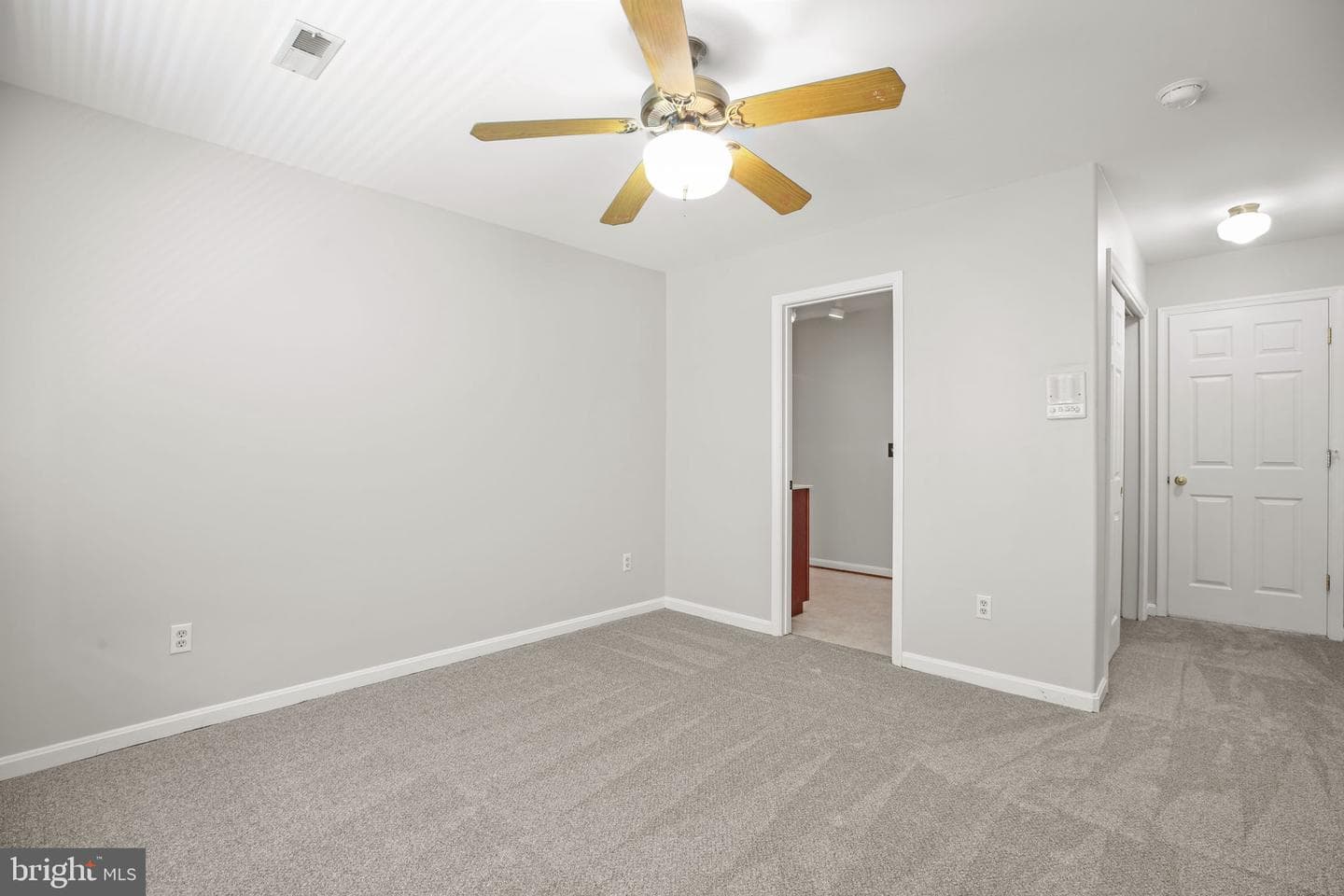 839 Queen Anne Drive photo 59