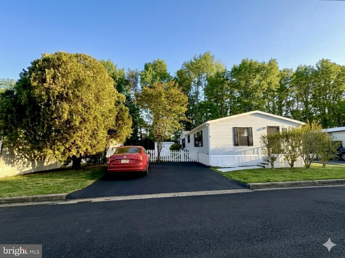 9 Robert Street photo 26