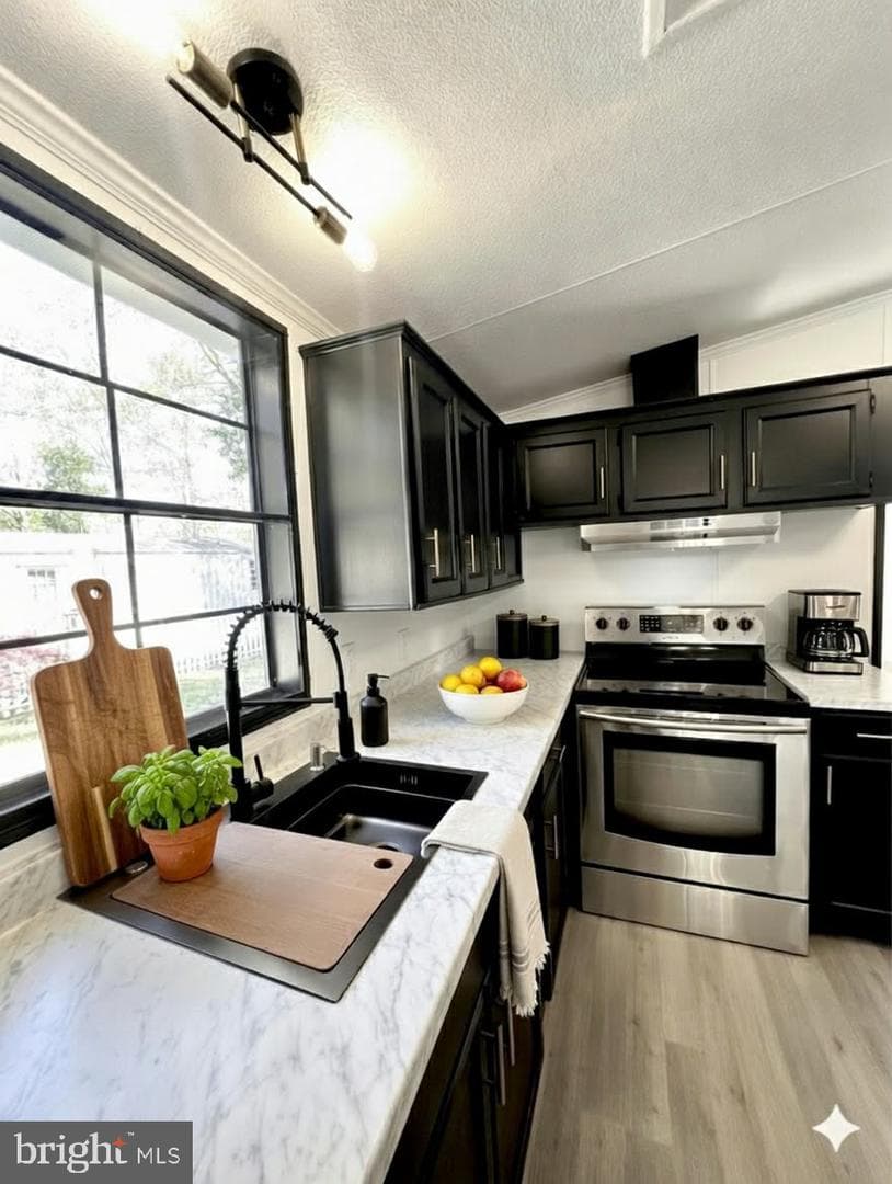 9 Robert Street photo 6