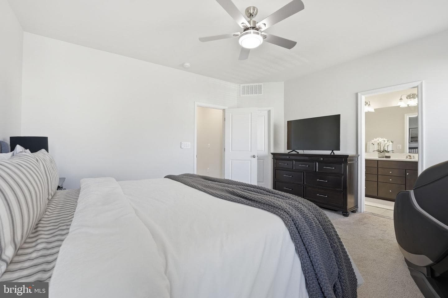 164 Whitson Woods Place photo 17