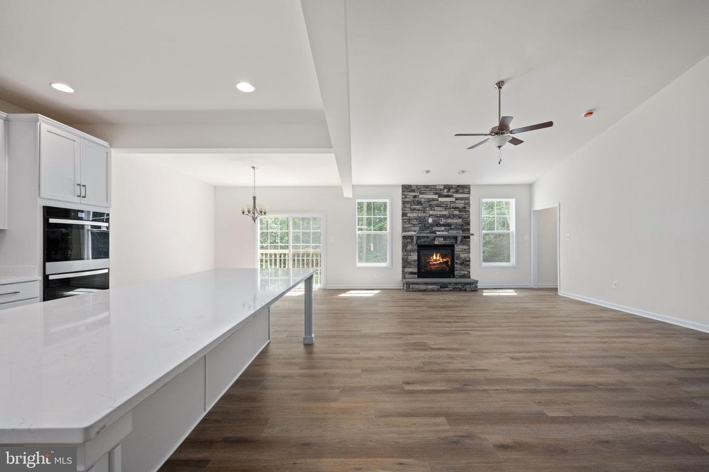 185 Infinity Lane photo 15