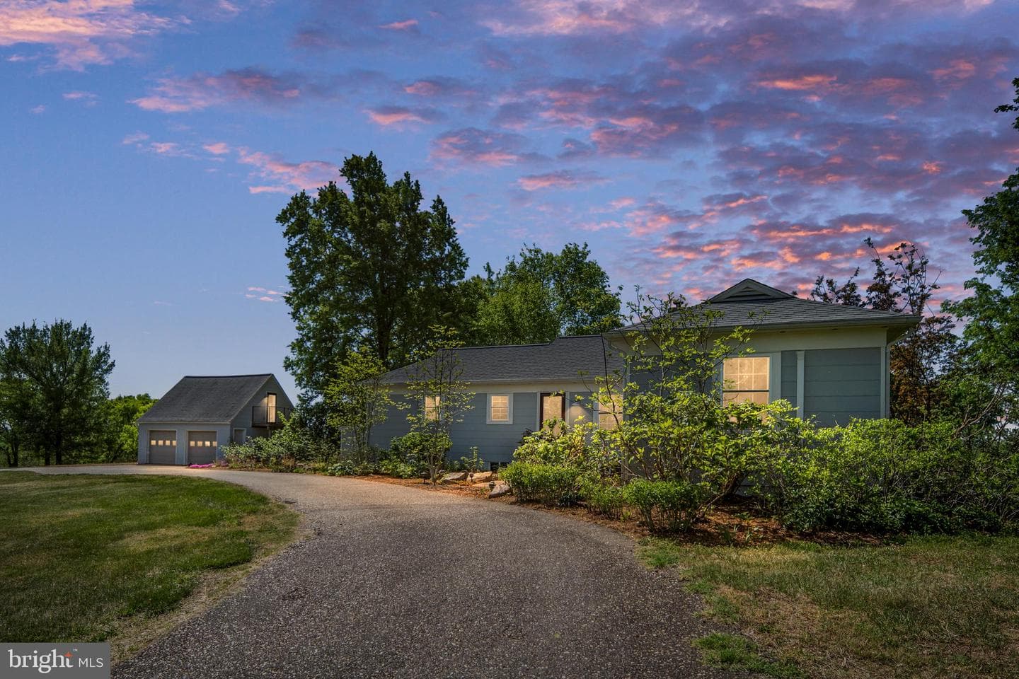 1432 Kings Highway photo 4