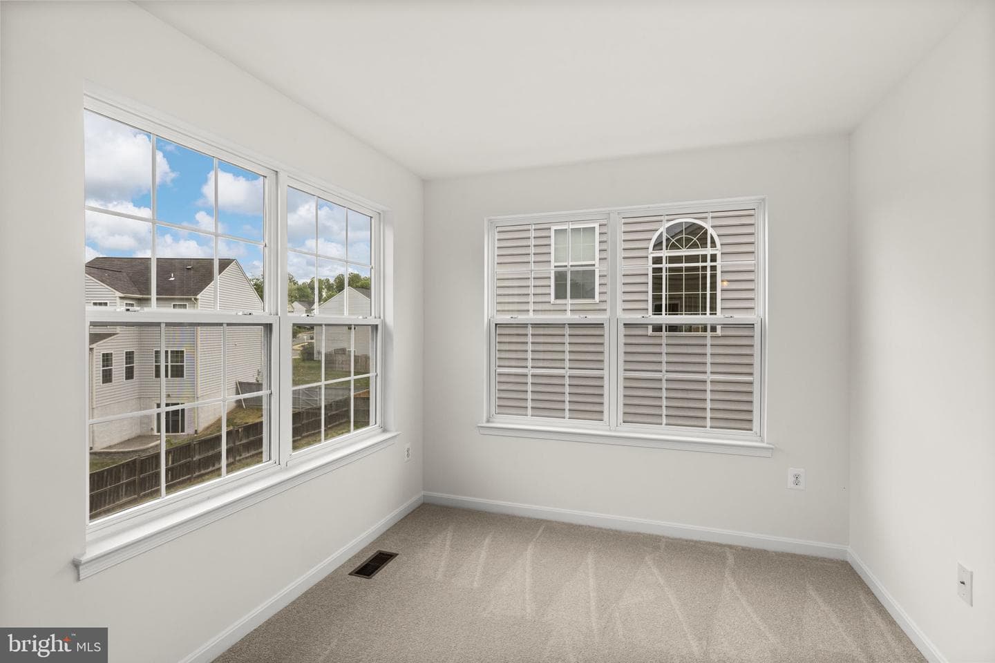 22 Cornerstone Drive photo 44