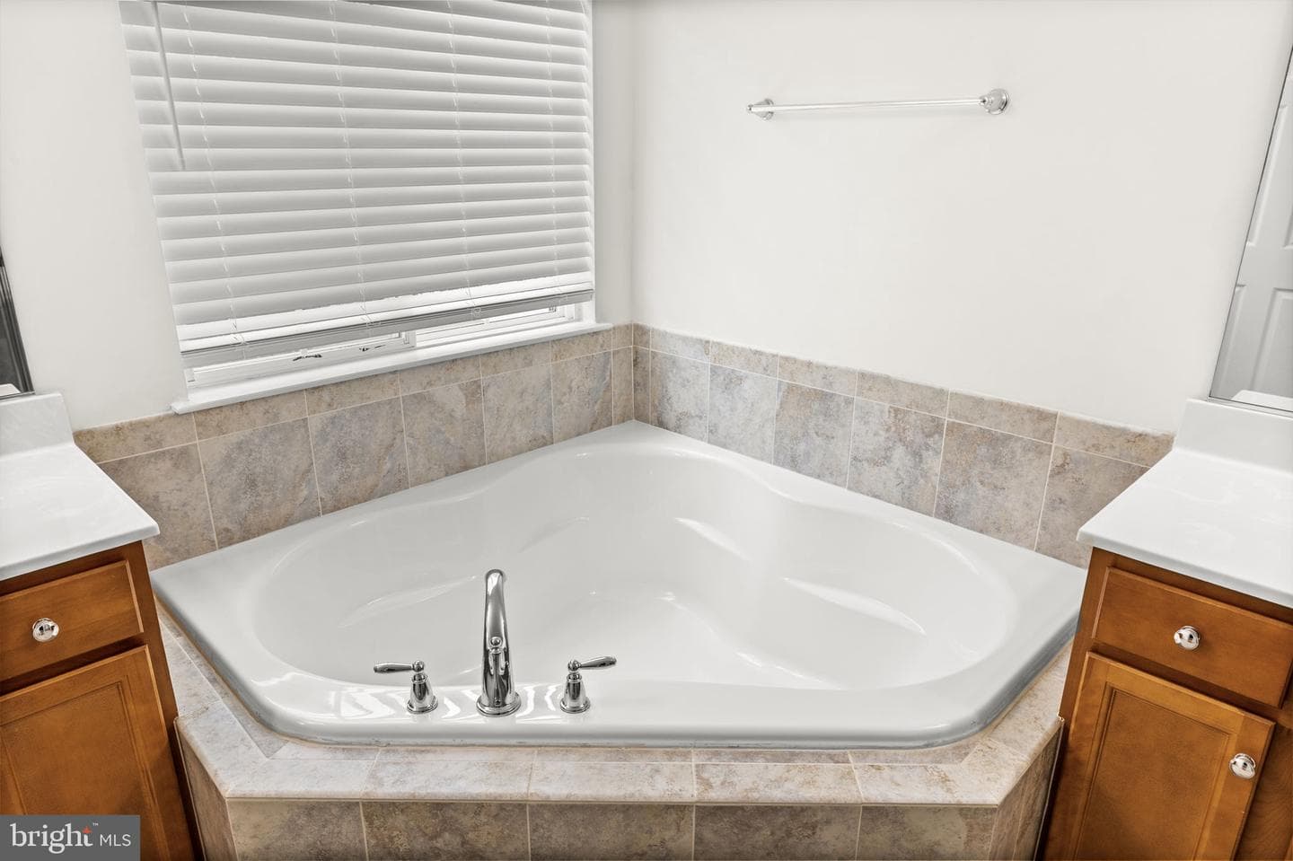 22 Cornerstone Drive photo 47