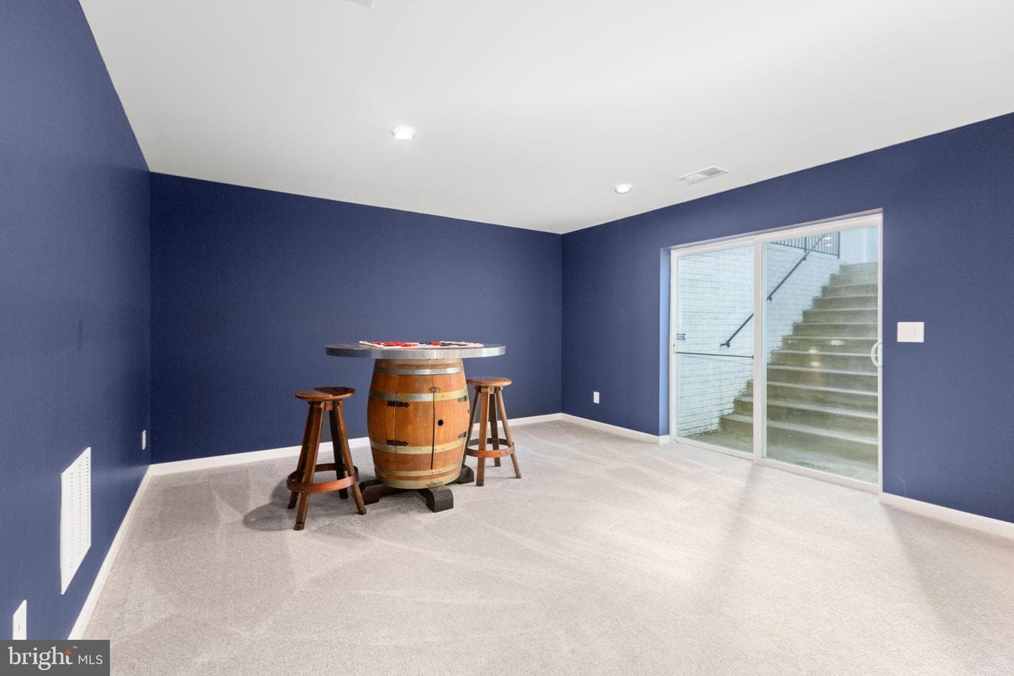 121 Brafferton Boulevard photo 47