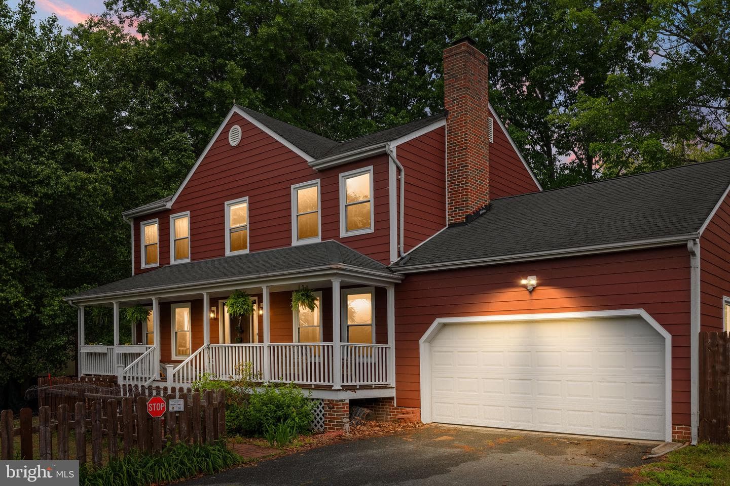 2028 Aquia Drive photo 2