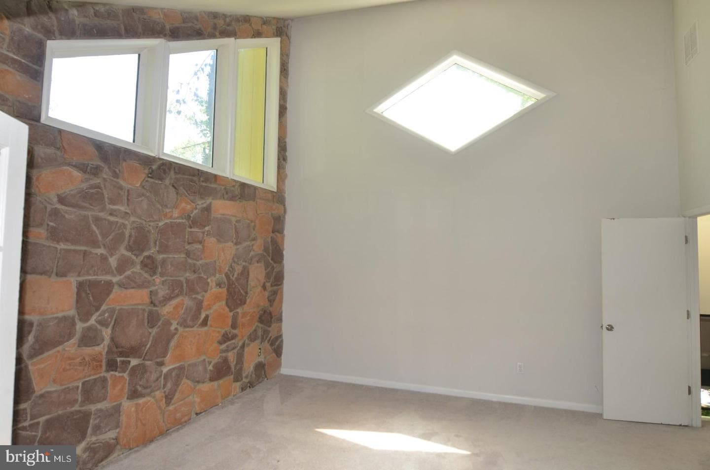 107 Nina Cove photo 22