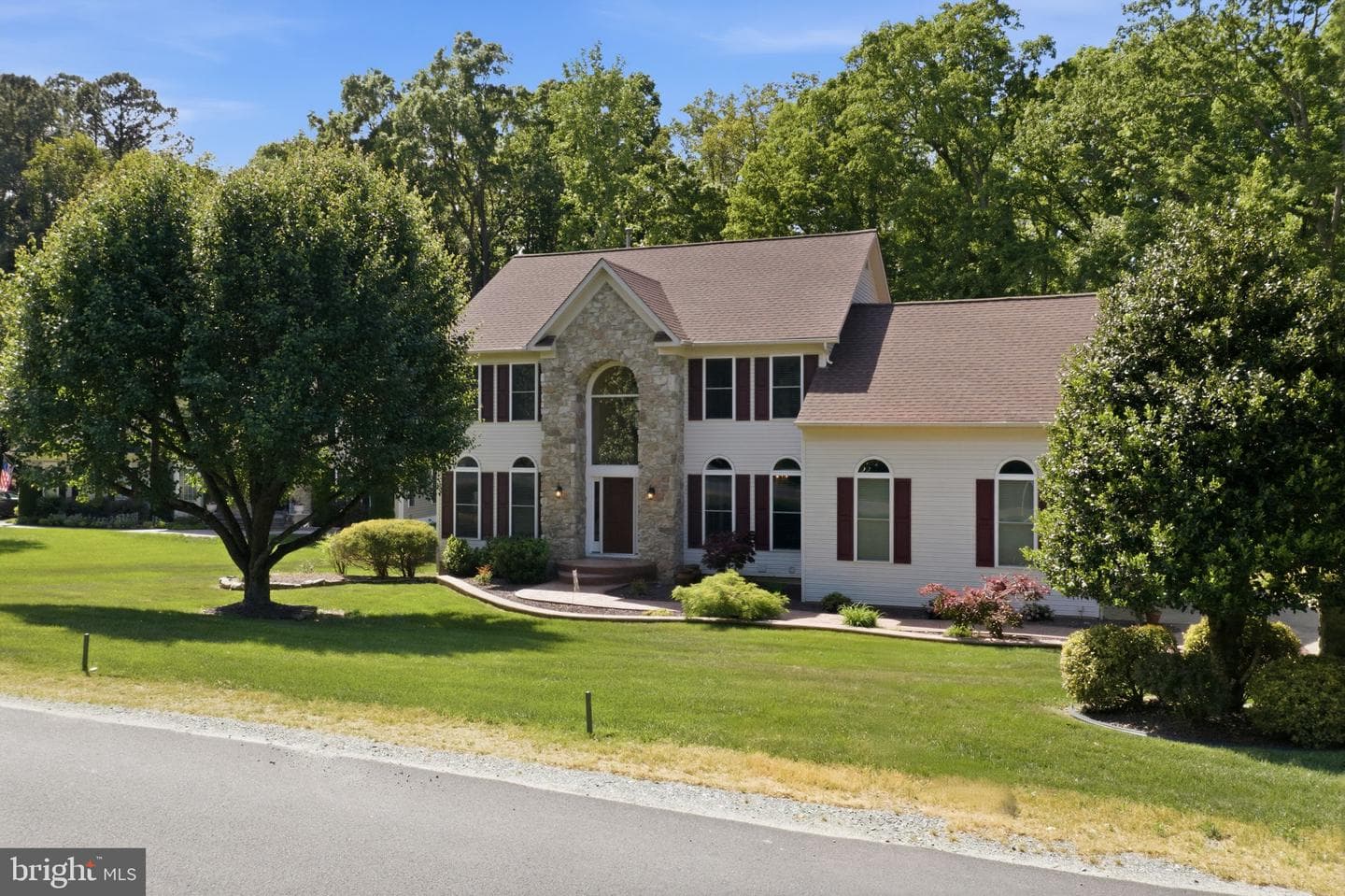 56 Monument Drive photo 47