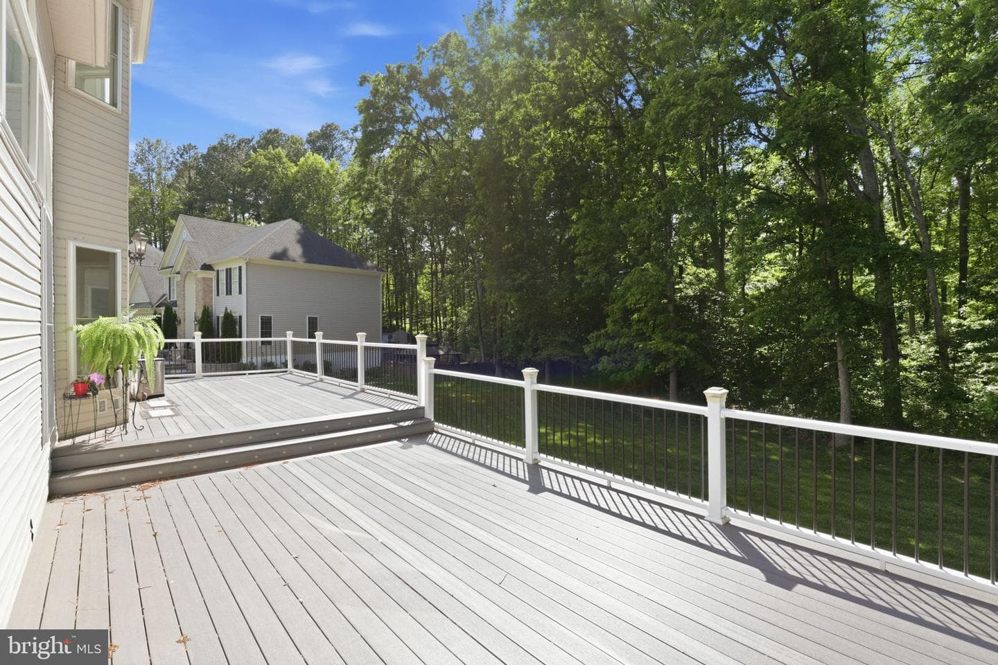56 Monument Drive photo 7