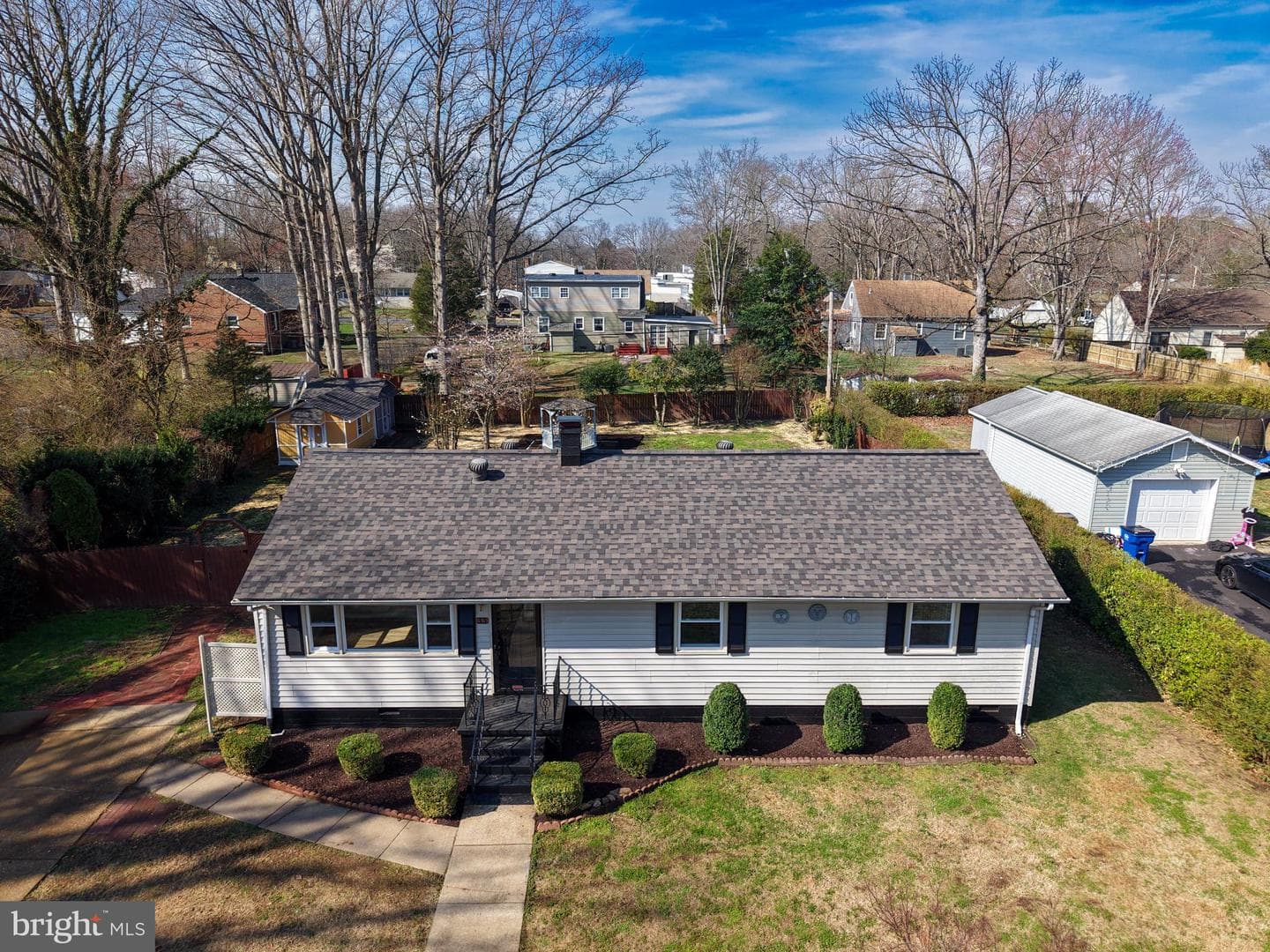 33 Blair Road photo 2