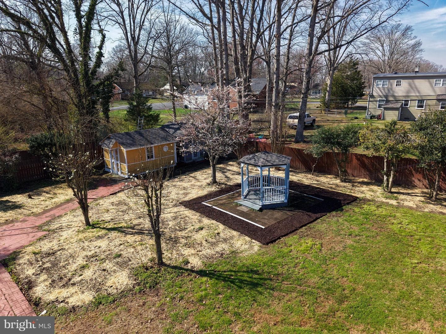 33 Blair Road photo 8