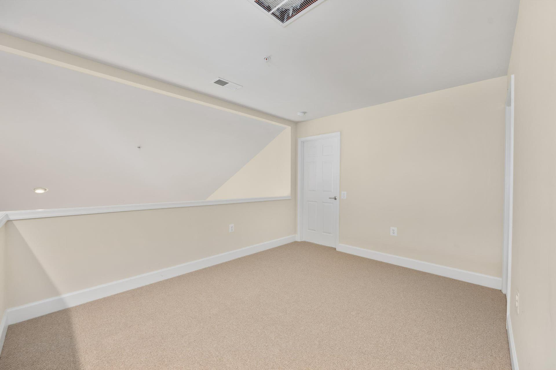 28 Mendota Way photo 51