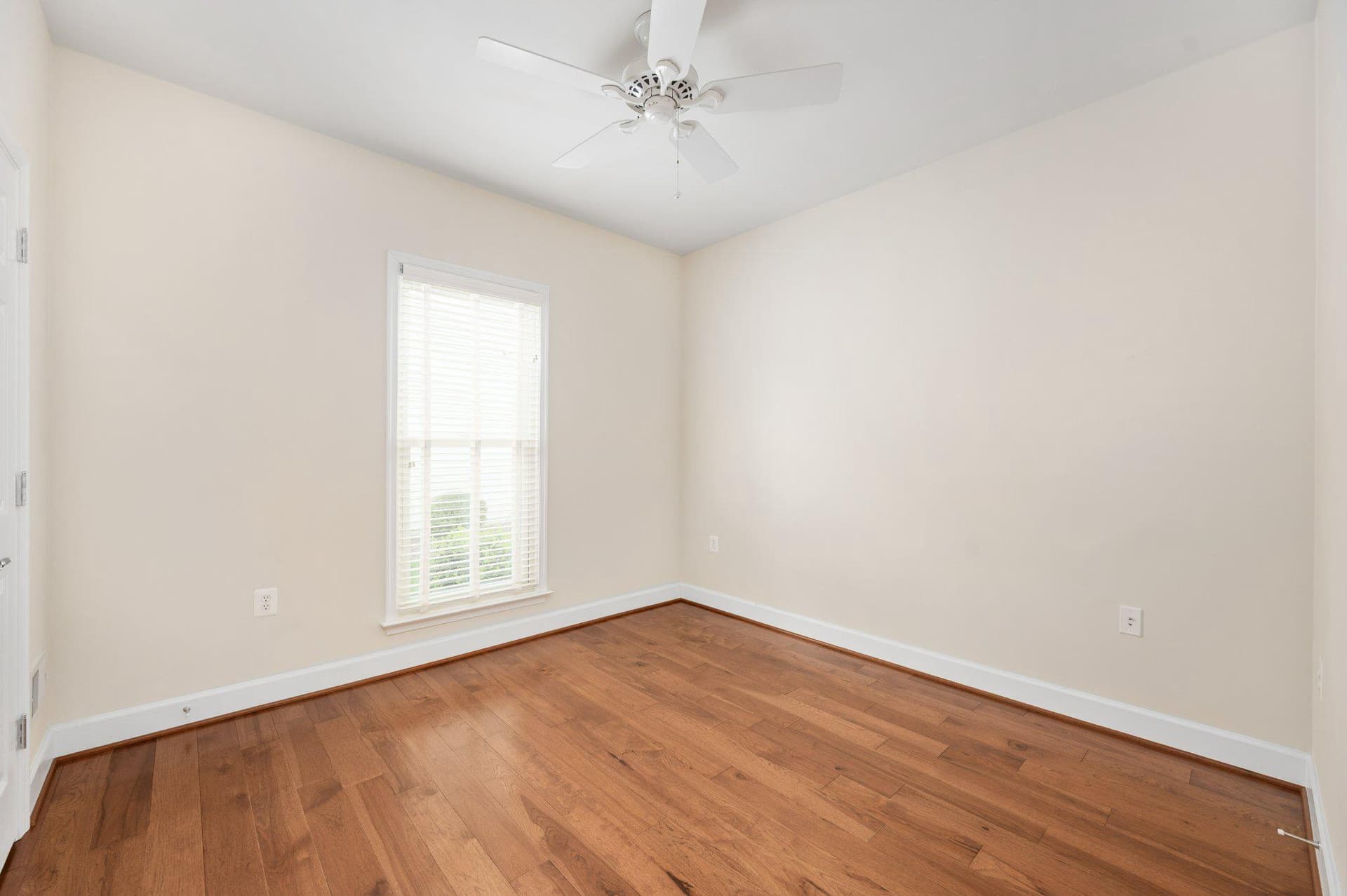 28 Mendota Way photo 70