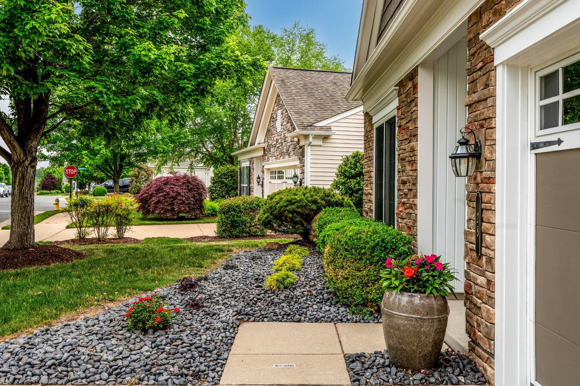 28 Mendota Way photo 84