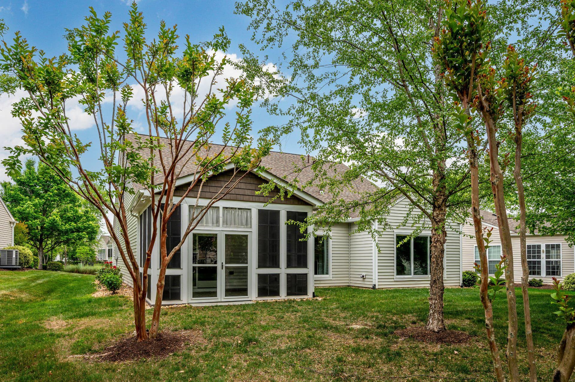 28 Mendota Way photo 86