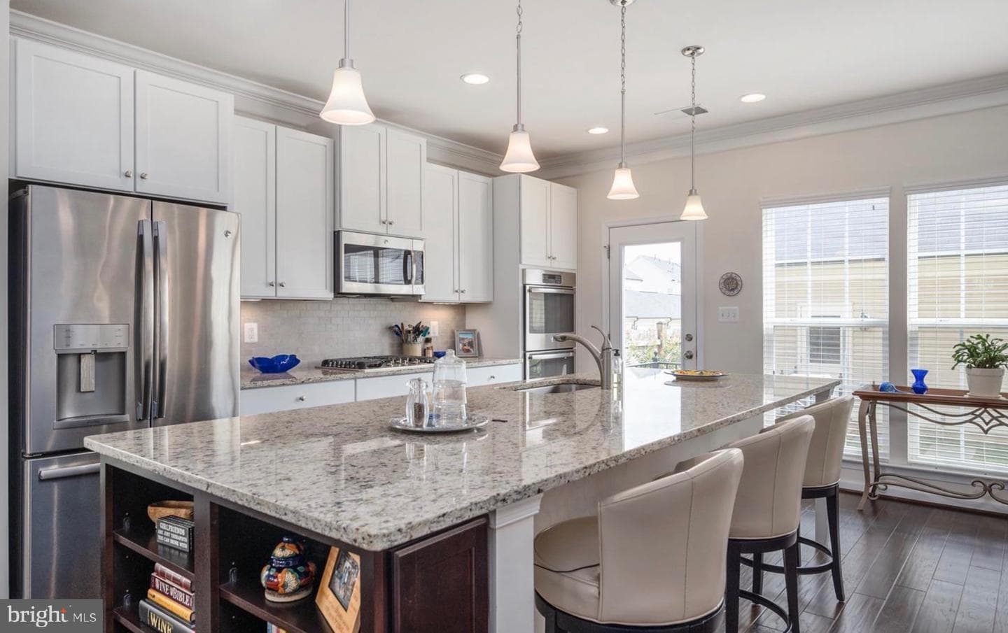 108 Apricot Street photo 6