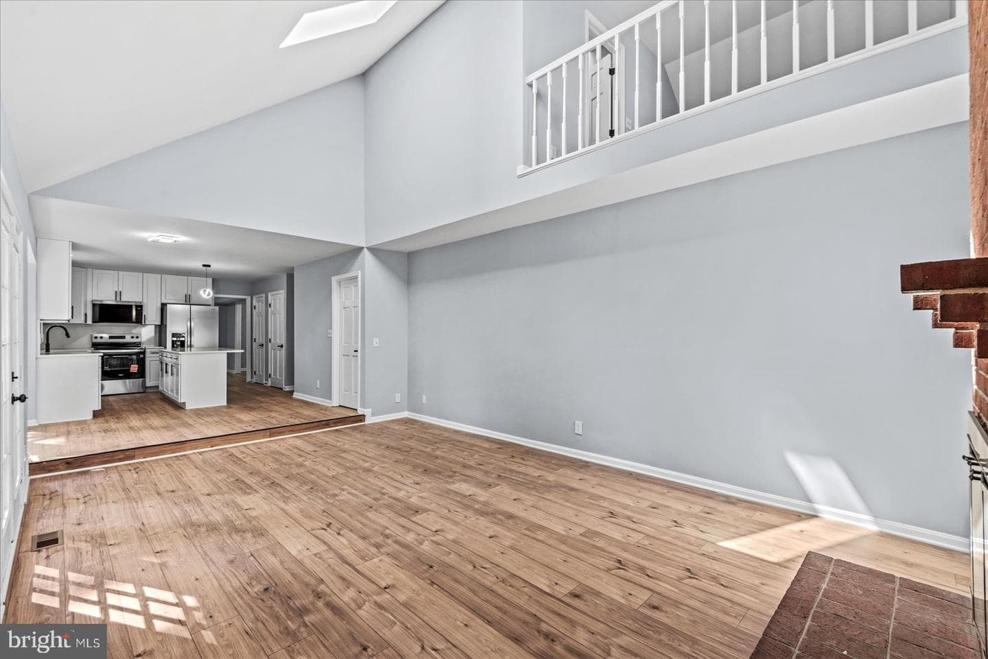 32 Kelly Way photo 18
