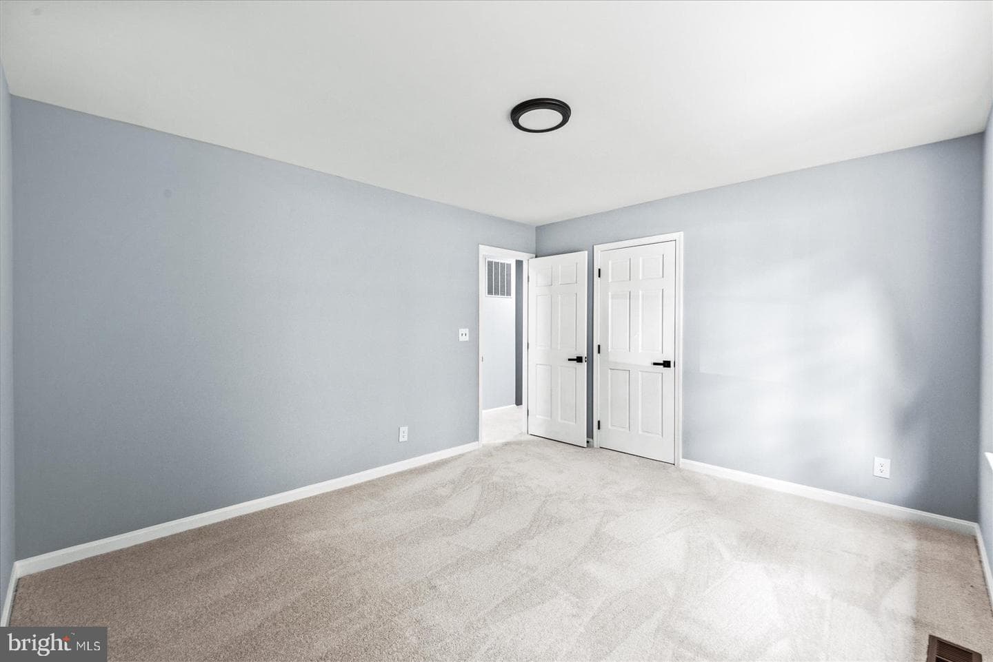 32 Kelly Way photo 38