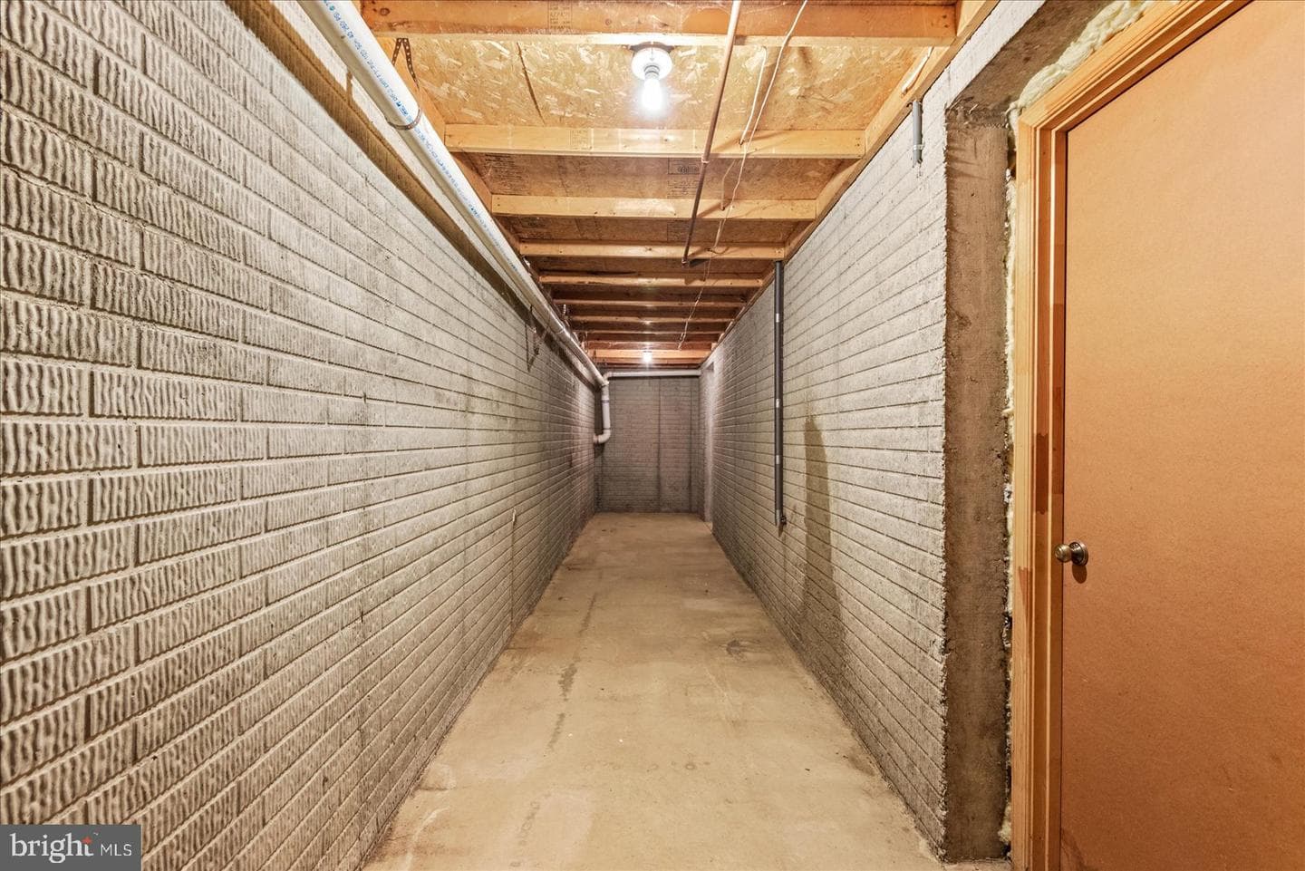 32 Kelly Way photo 49