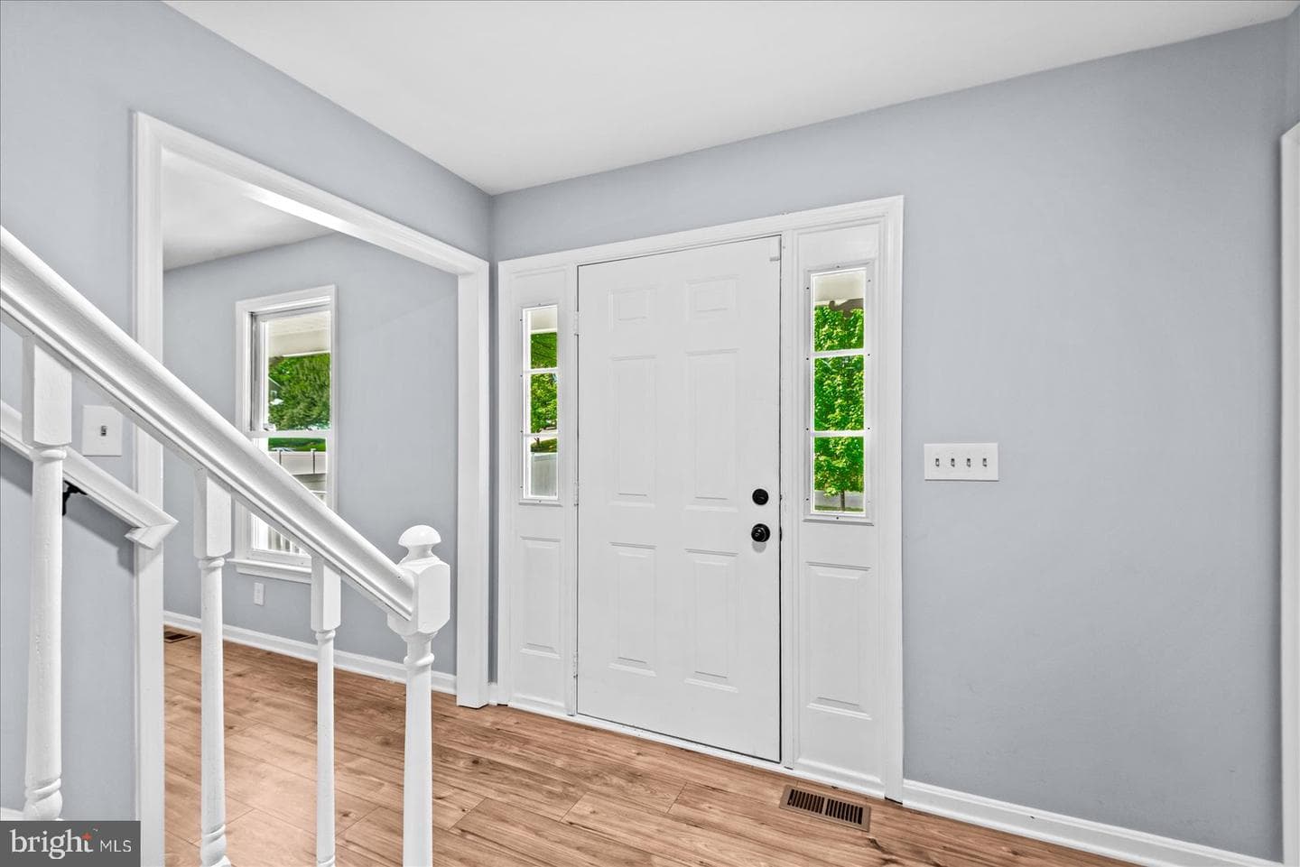32 Kelly Way photo 8