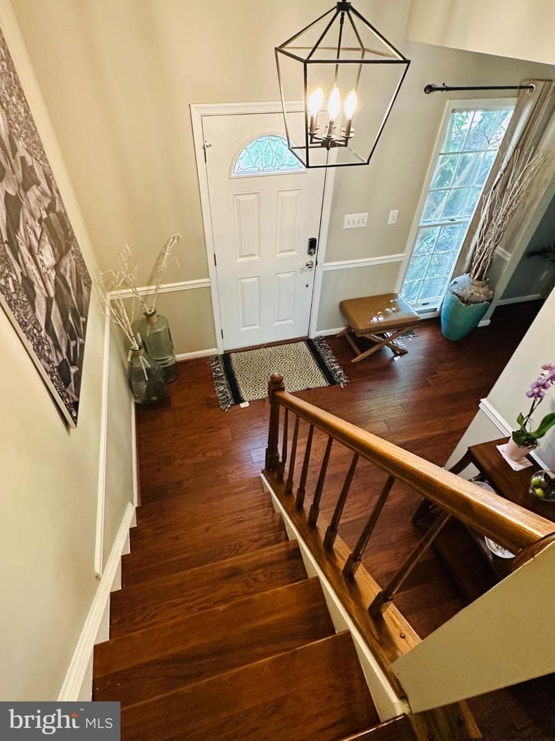 30 Bridgeport Circle photo 3