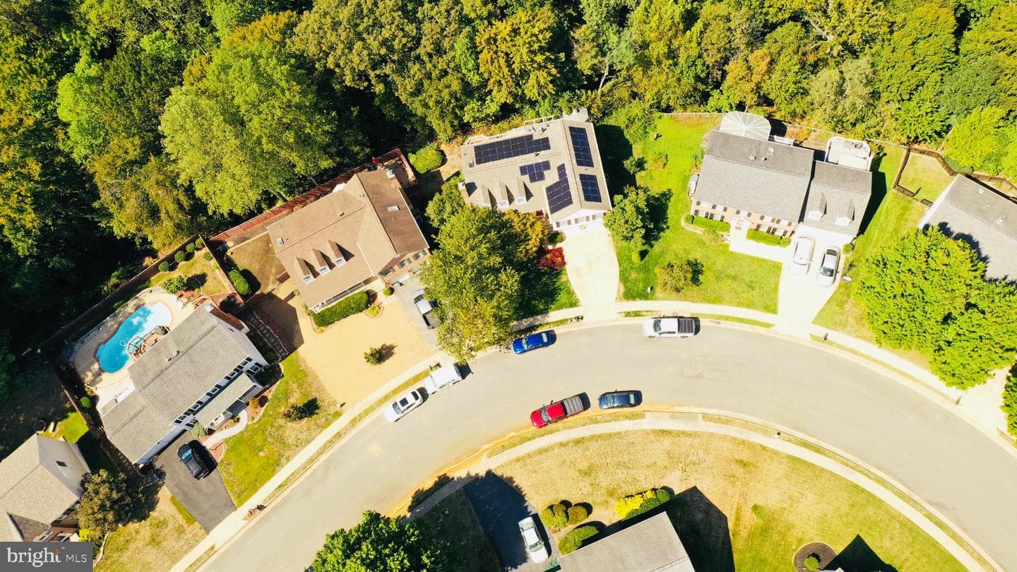 30 Bridgeport Circle photo 49