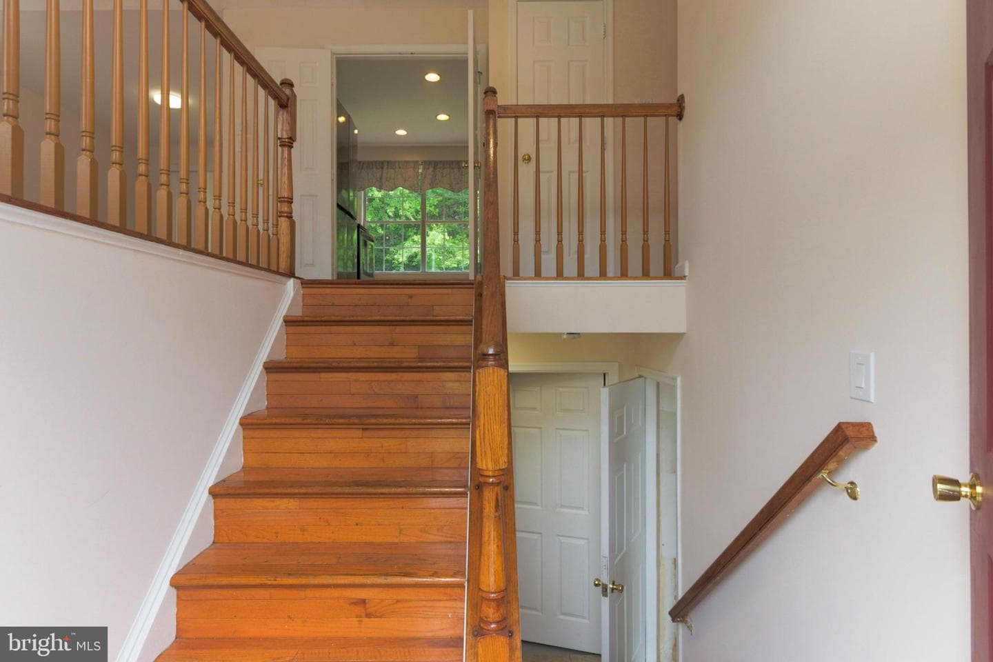 47 Clark Lane photo 9