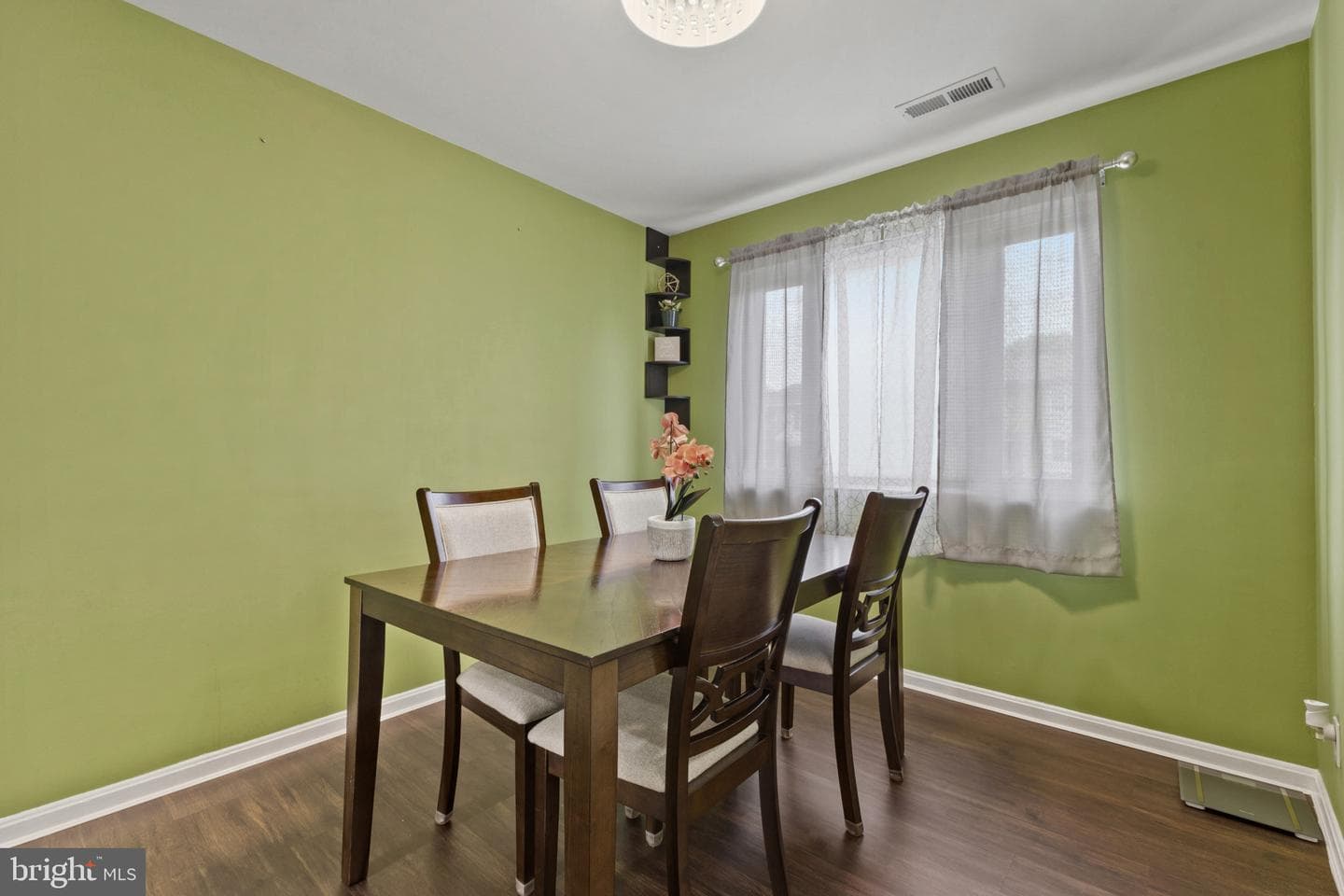 131 Oak Drive photo 5