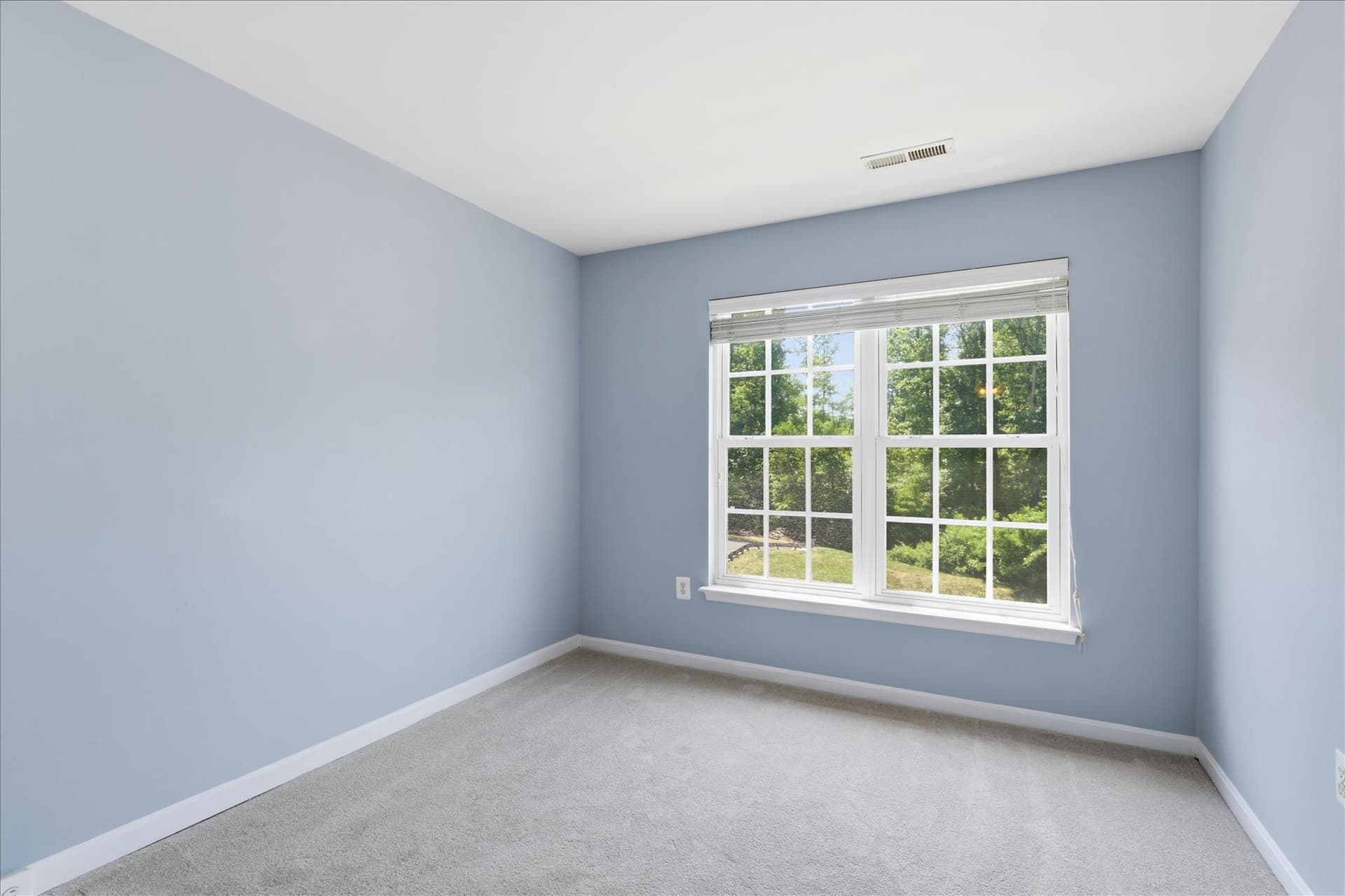 601 Galway Lane photo 27