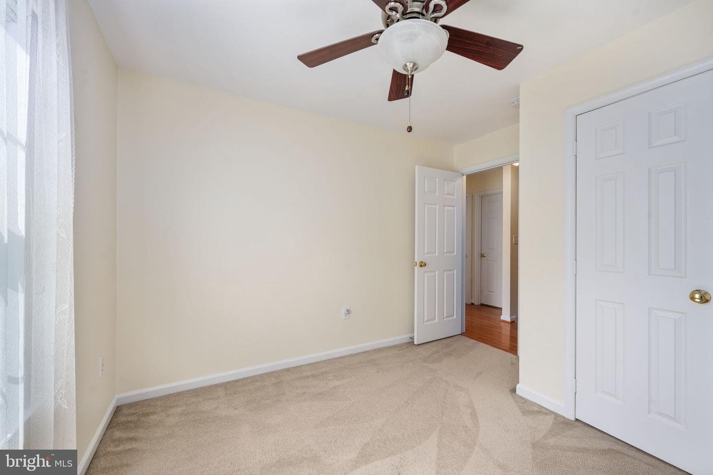 21 Remington Court photo 32