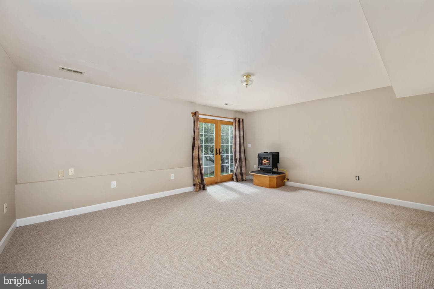 21 Remington Court photo 53