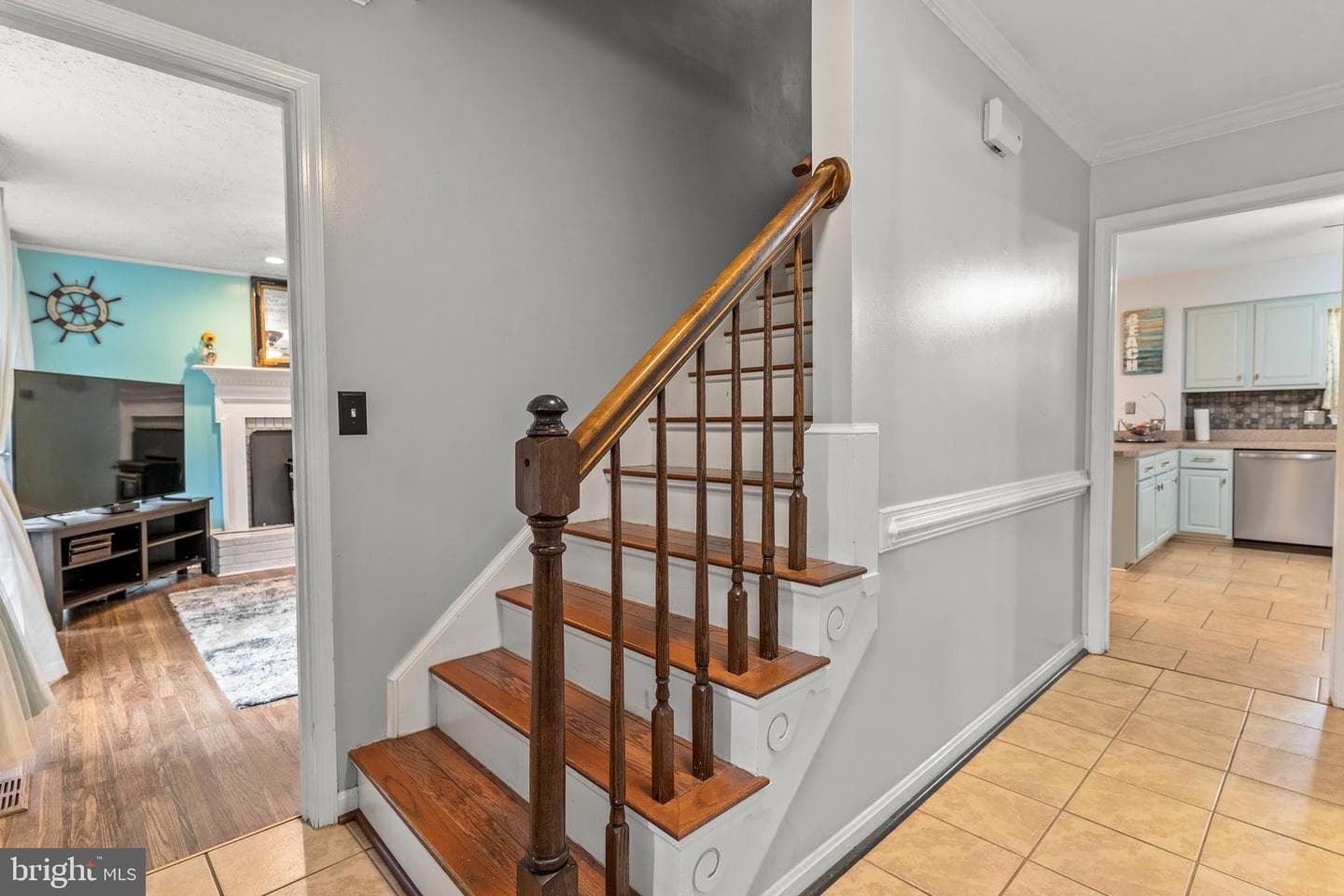 1207 Richmond Drive photo 4