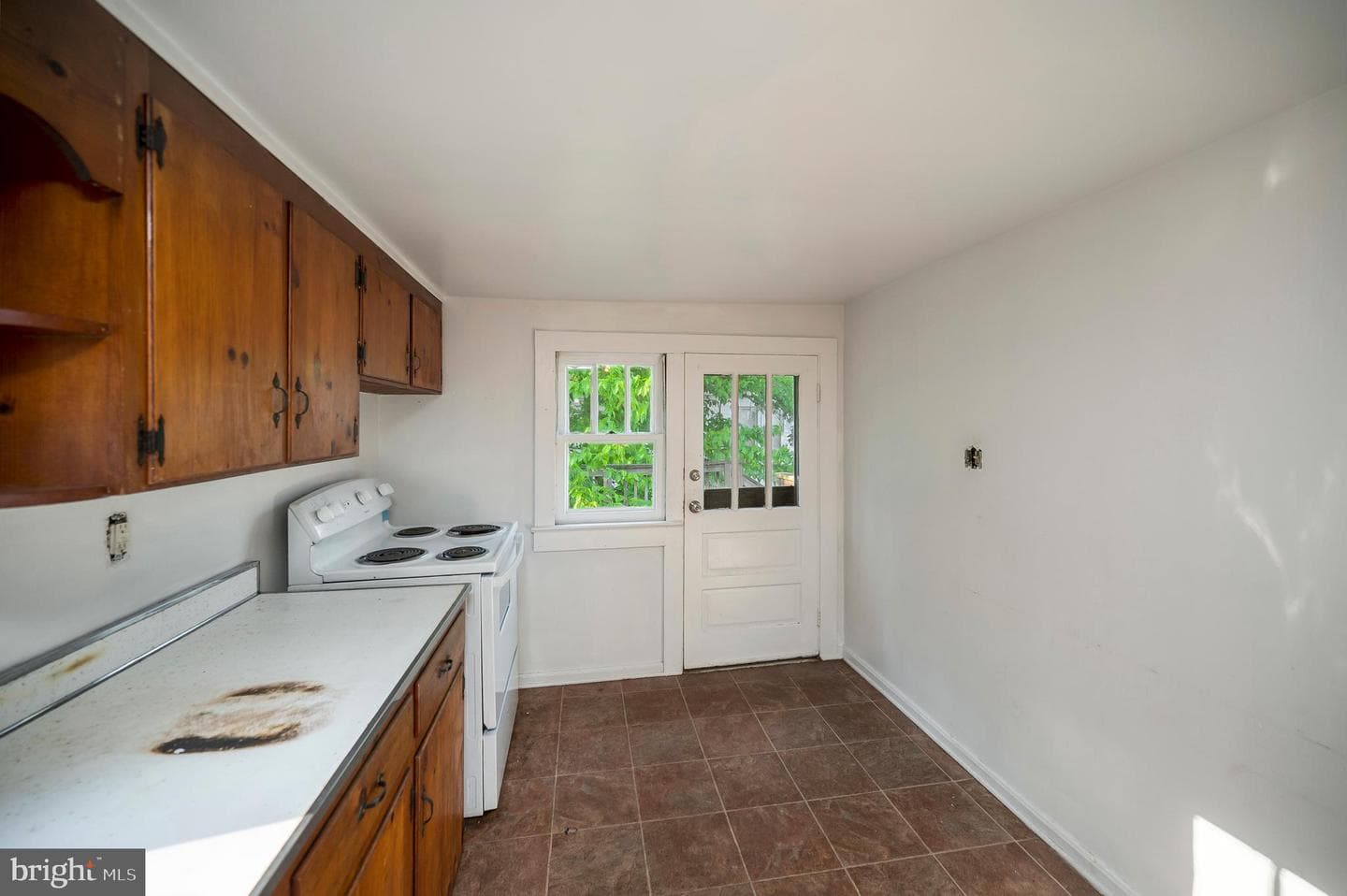 268 Cambridge Street photo 26