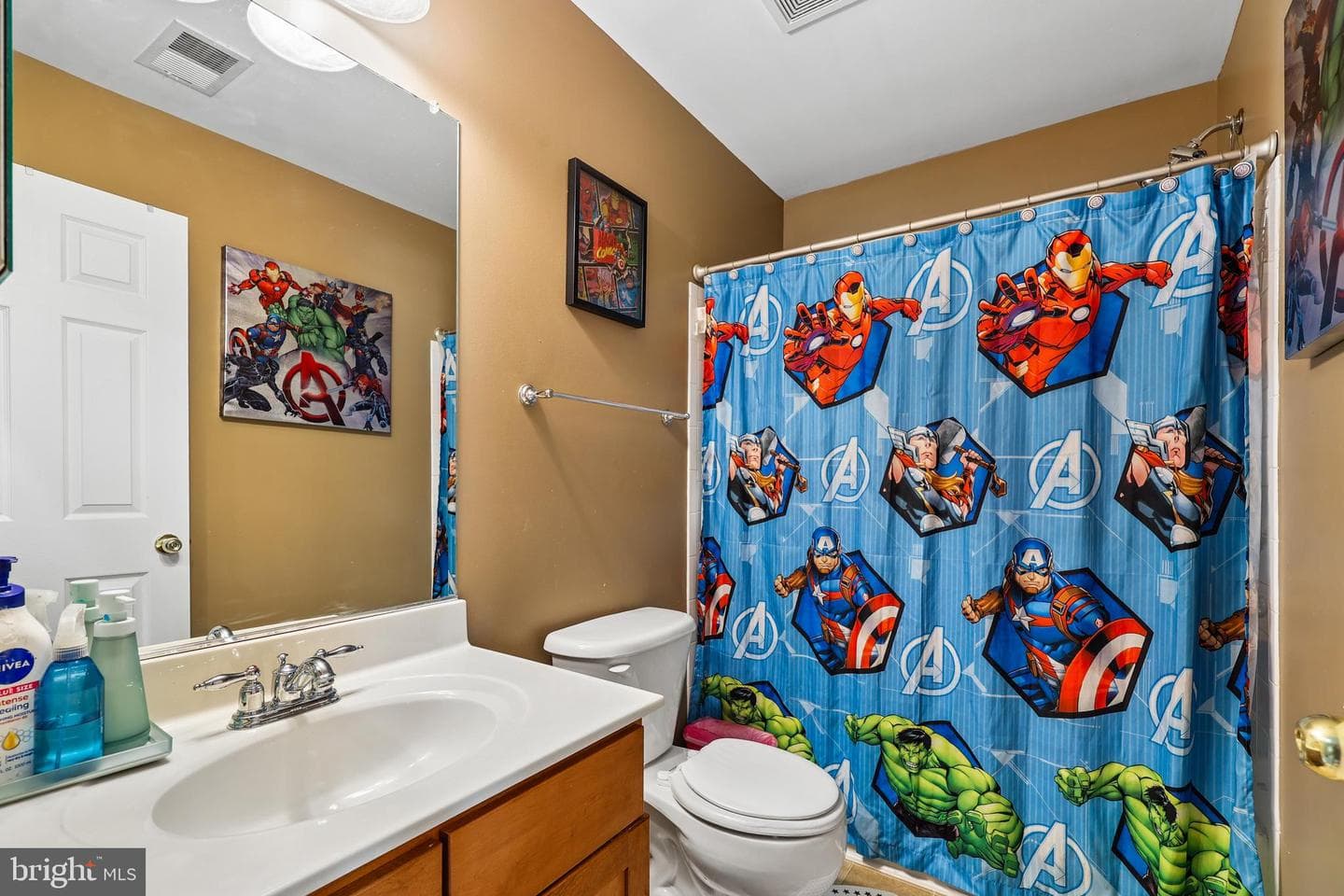 117 Holmes Street photo 19