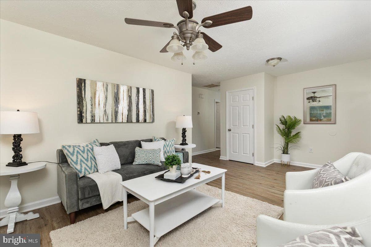 6 Breezy Hill Drive photo 11