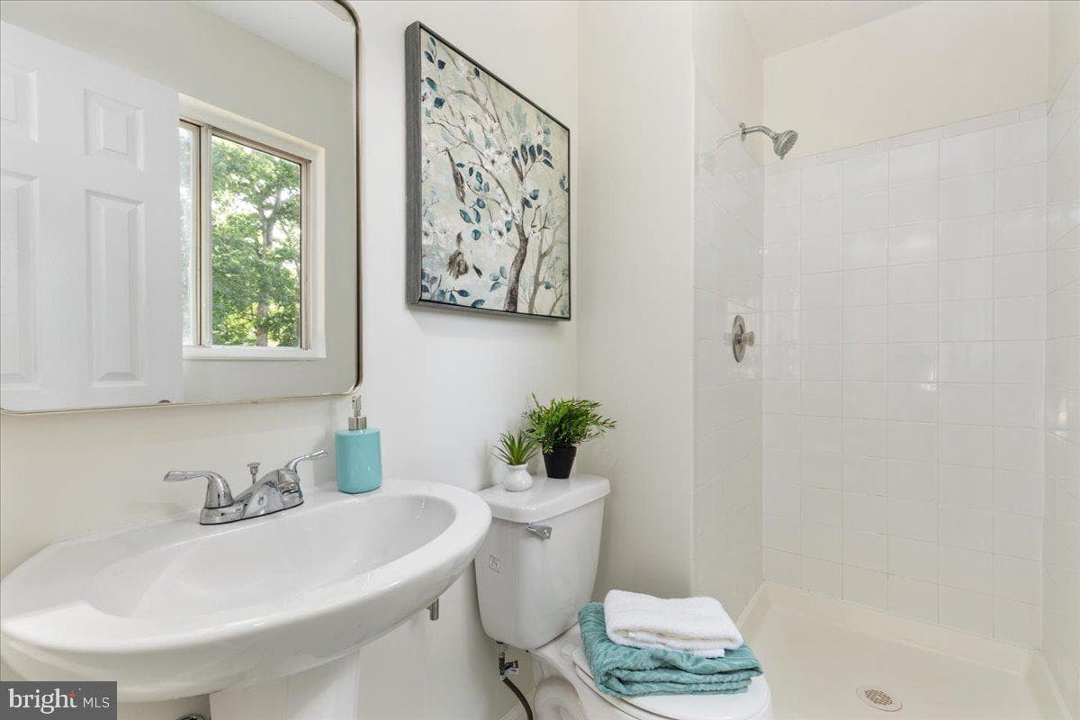 6 Breezy Hill Drive photo 19