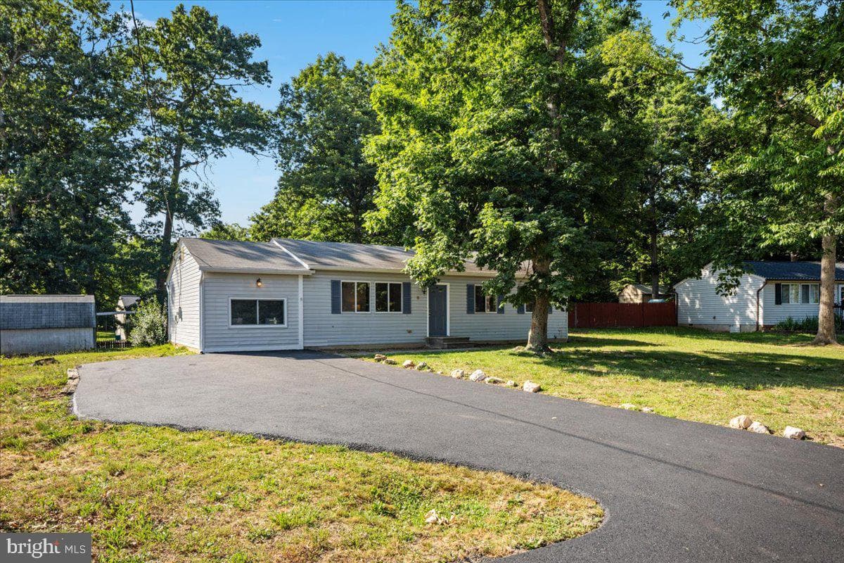 6 Breezy Hill Drive photo 32