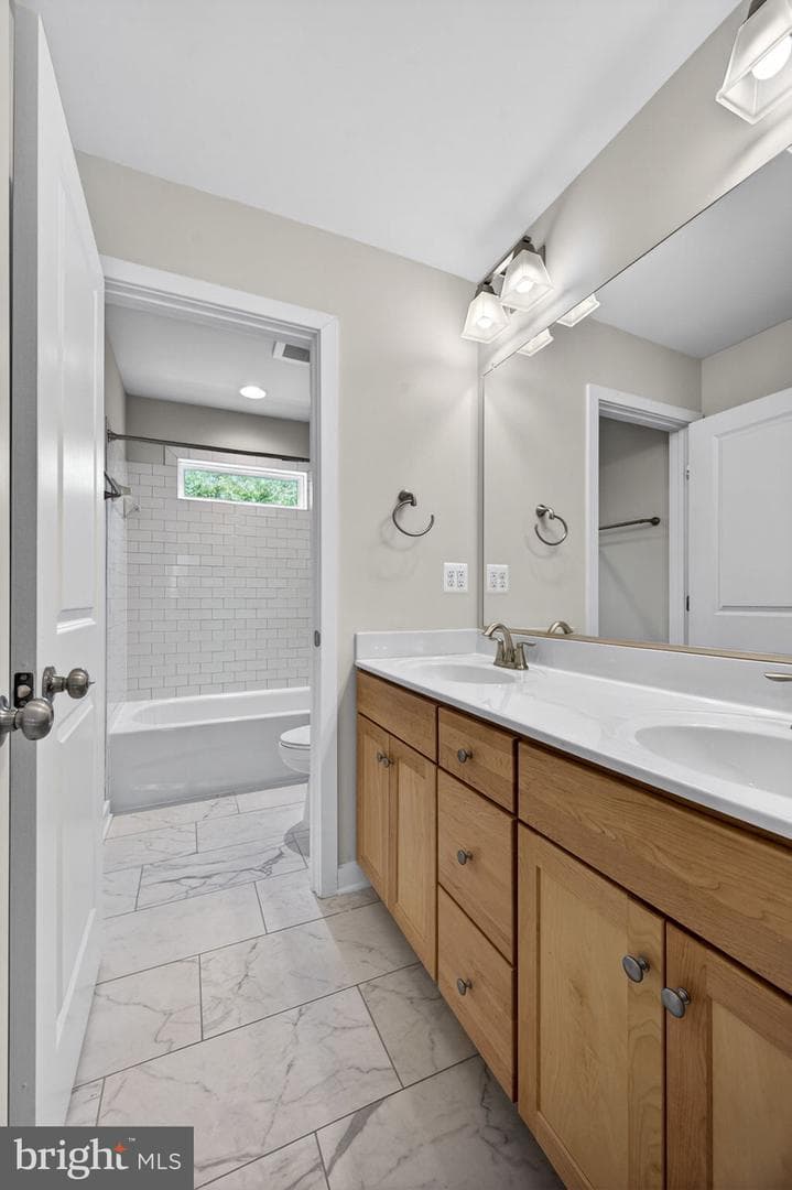 85 Hopewell Drive photo 44