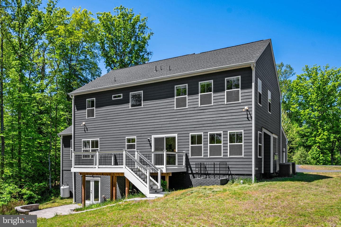 85 Hopewell Drive photo 84