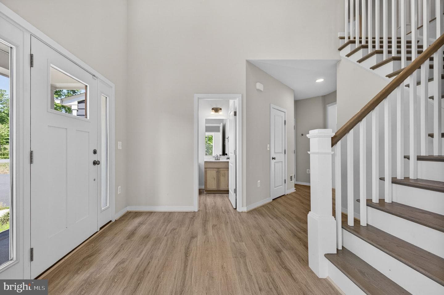 85 Hopewell Drive photo 9