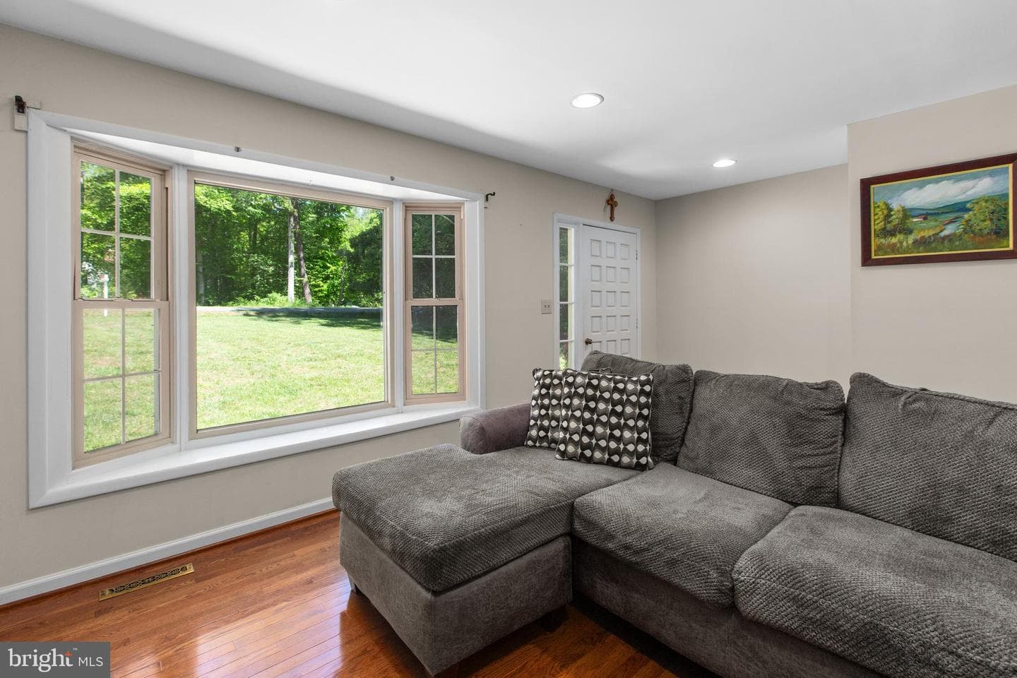 655 Holly Corner Road photo 13