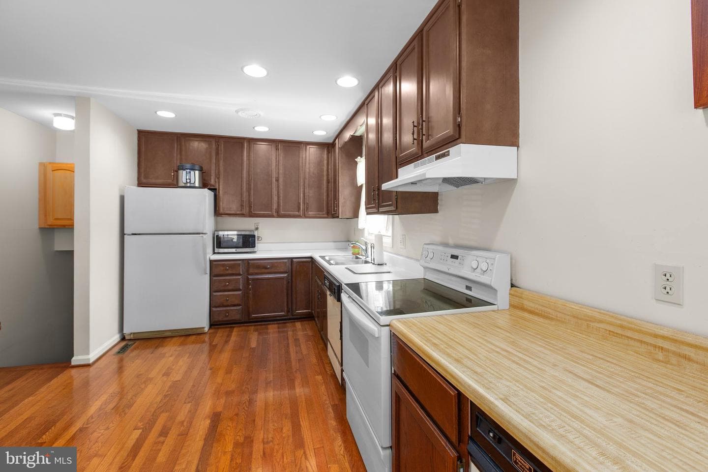 655 Holly Corner Road photo 17