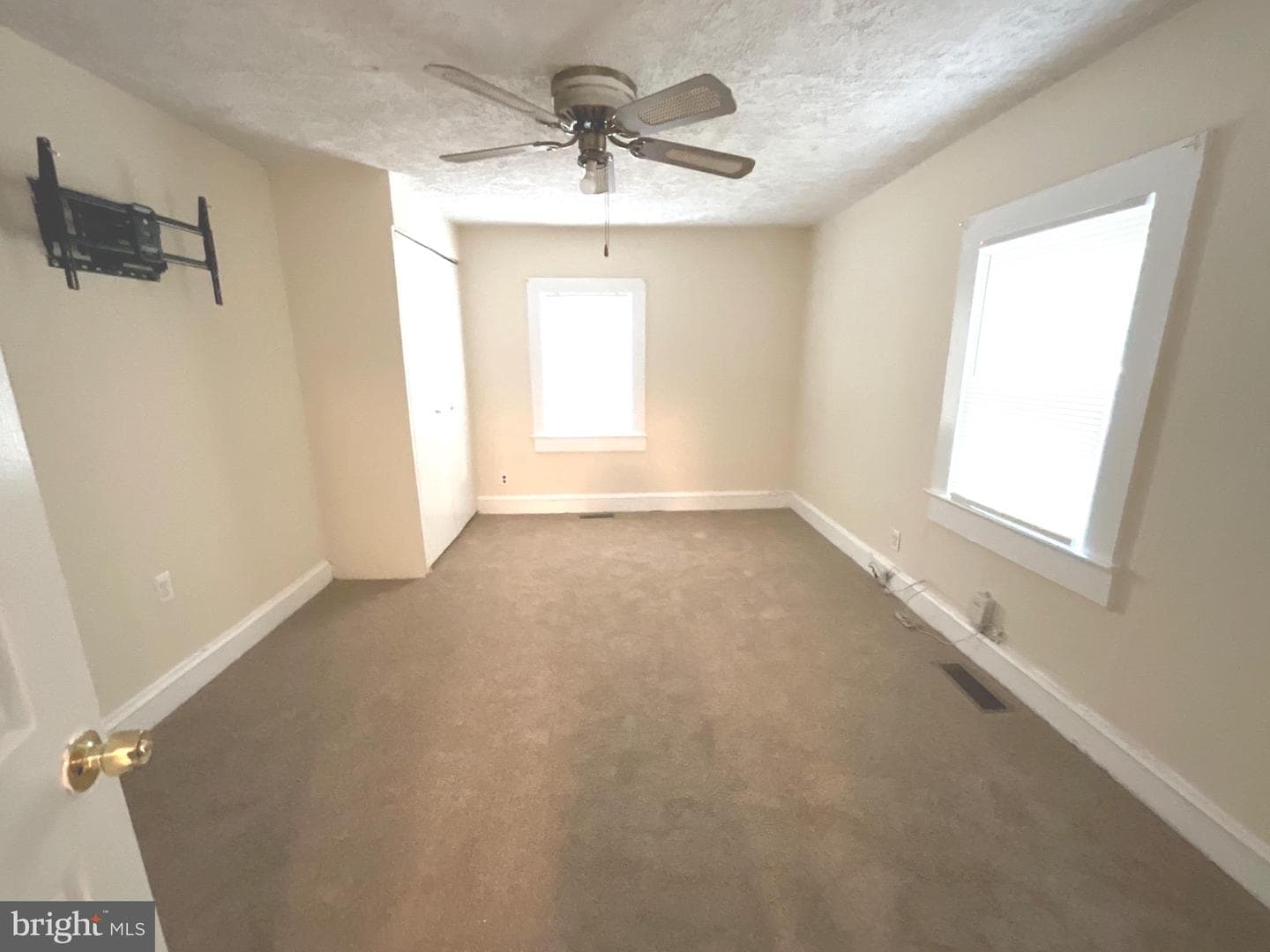 86 Kelley Road photo 23